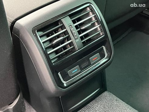 Volkswagen Passat 2015 серый - фото 23