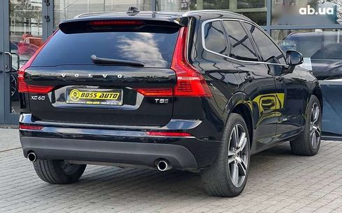 Volvo XC60 2018 - фото 6