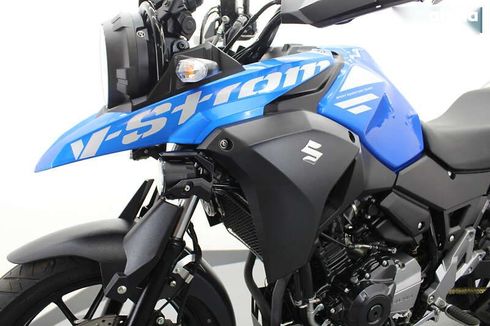 Suzuki V-Storm 2017 - фото 12