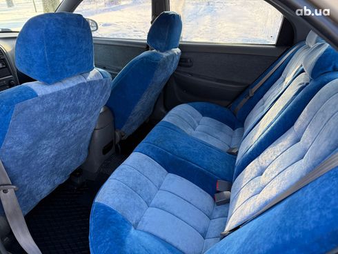 Kia Magentis 2005 бежевый - фото 15