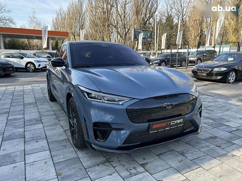 Ford Mustang Mach-E 2023 - фото 6