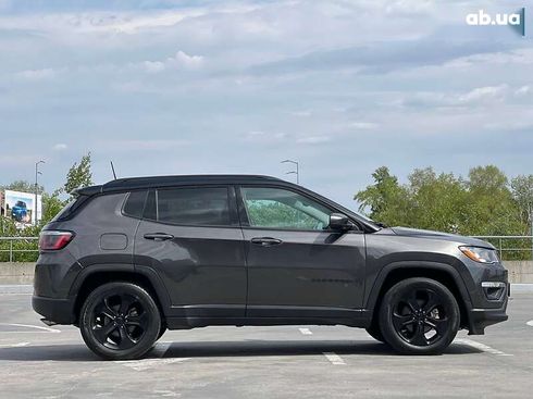 Jeep Compass 2019 - фото 7