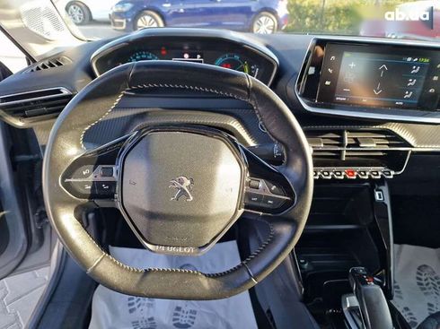 Peugeot 208 2021 - фото 22