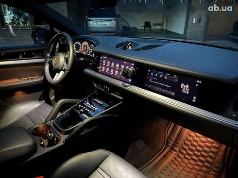 Porsche Cayenne Coupe 2023 - фото 11