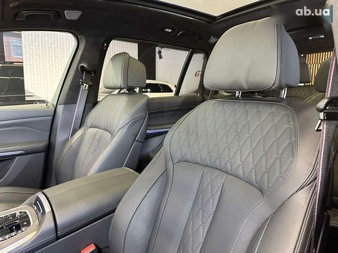 BMW X7 2024 - фото 28