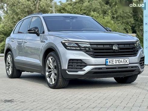 Volkswagen Touareg 2022 - фото 3
