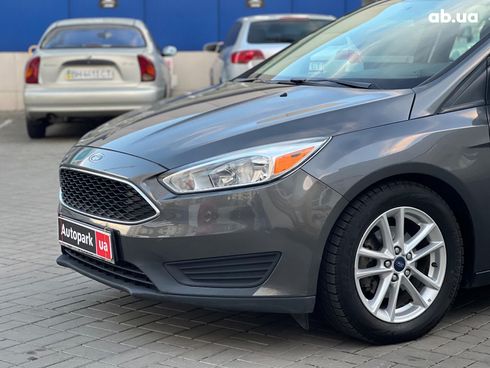 Ford Focus 2016 серый - фото 9