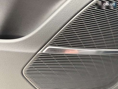 Audi Q8 2019 - фото 29