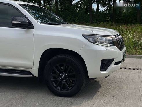 Toyota Land Cruiser Prado 2020 - фото 13