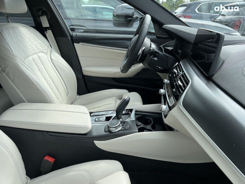 BMW 5 серия 2022 - фото 16