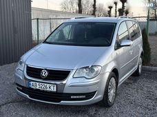 Продаж вживаних Volkswagen Touran 2008 року - купити на Автобазарі