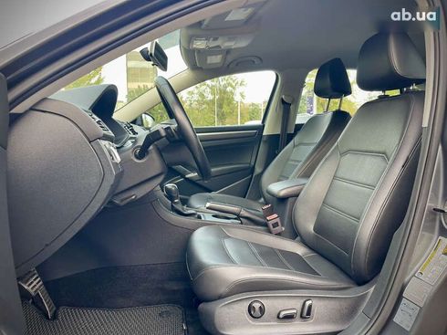 Volkswagen Passat 2016 - фото 19