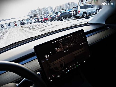 Tesla Model Y 2021 - фото 10