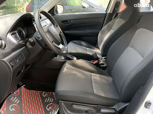 Suzuki Vitara 2021 - фото 20