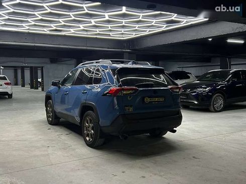 Toyota RAV4 2023 - фото 4