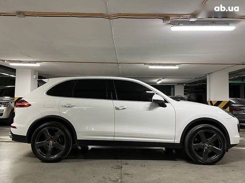 Porsche Cayenne 2015 - фото 12