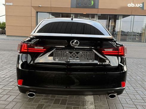 Lexus IS 2015 - фото 16