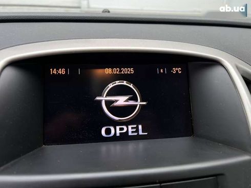 Opel Astra 2012 - фото 30