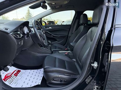 Opel Astra 2021 - фото 30