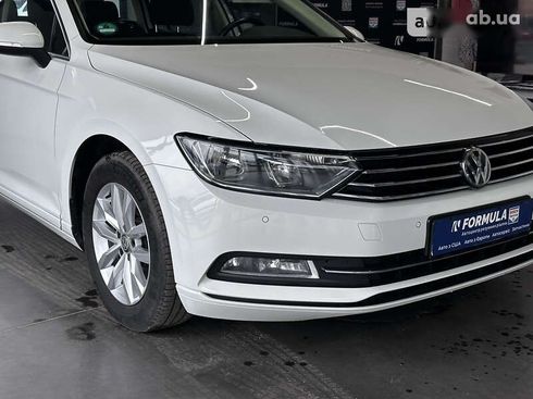 Volkswagen Passat 2017 - фото 9