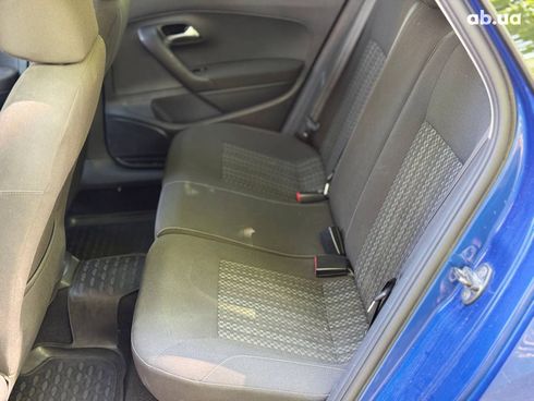 Volkswagen Polo 2018 синий - фото 41