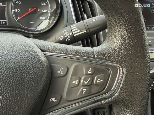 Chevrolet Cruze 2018 - фото 27