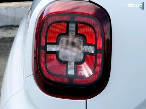 Renault Duster 2021 - фото 22
