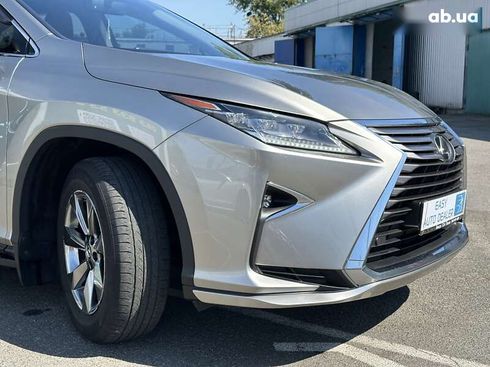 Lexus RX 2018 - фото 15