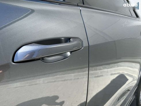 Audi Q8 2019 - фото 16