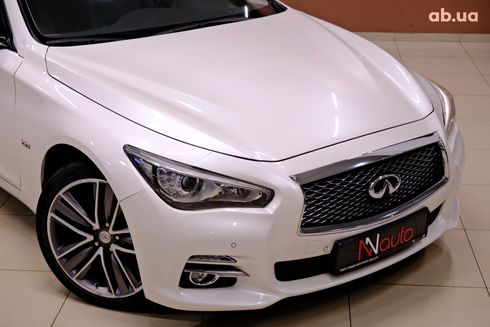 Infiniti Q50 2015 белый - фото 3