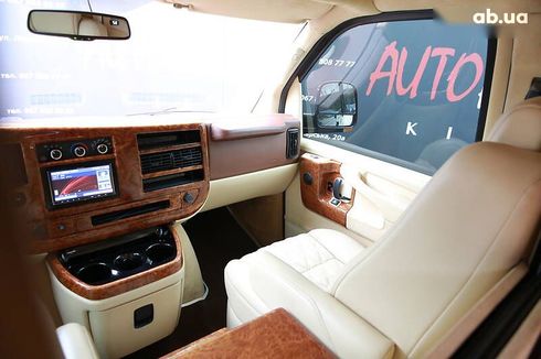 Chevrolet Express 2010 - фото 17
