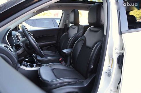 Jeep Compass 2017 - фото 8