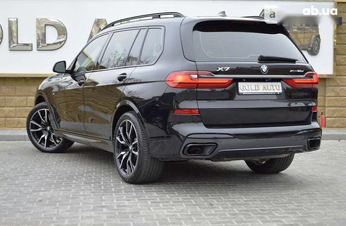 BMW X7 2022 - фото 17