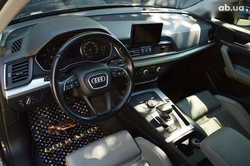 Audi Q5 2017 - фото 25
