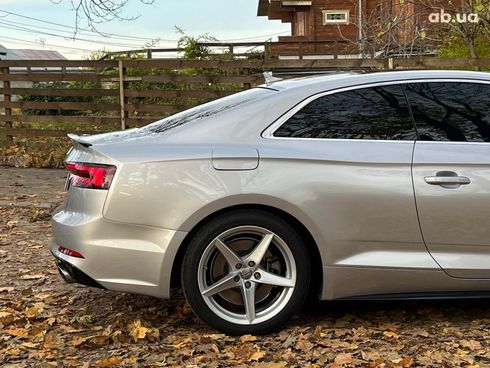 Audi A5 2018 серый - фото 14