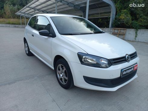 Volkswagen Polo 2012 белый - фото 3