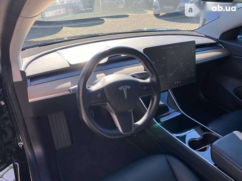 Tesla Model 3 2019 - фото 11