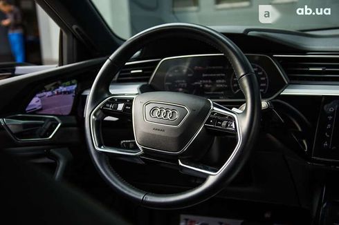 Audi E-Tron 2020 - фото 18