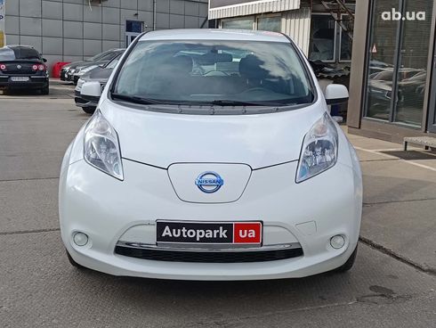 Nissan Leaf 2014 белый - фото 2