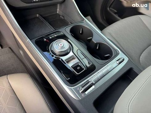 Kia Carnival 2024 - фото 26