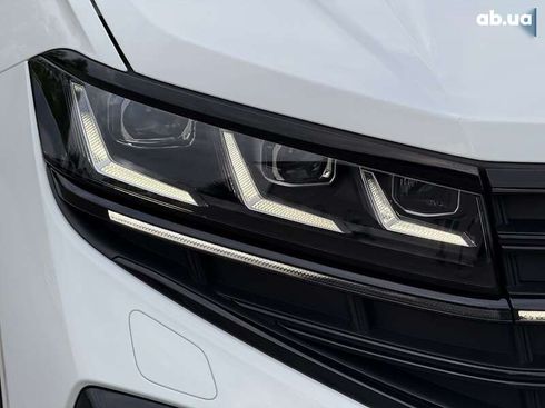 Volkswagen Touareg 2023 - фото 13