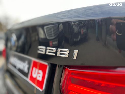 BMW 3 серия 2015 черный - фото 17