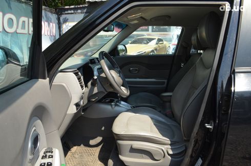 Kia Soul 2015 черный - фото 12