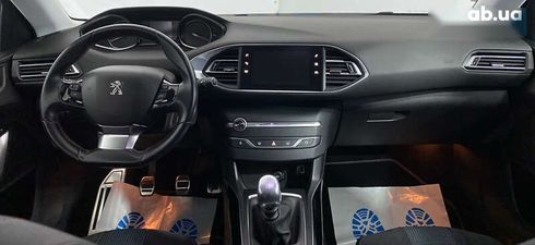 Peugeot 308 2018 - фото 11