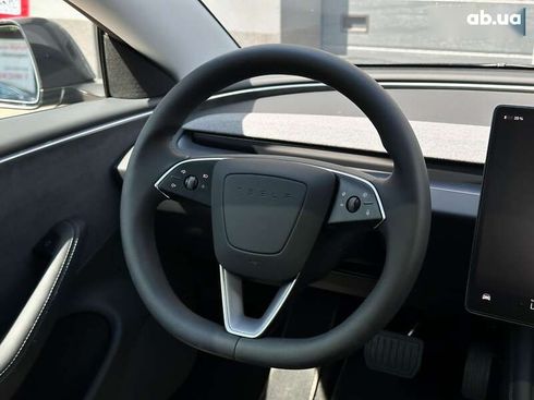 Tesla Model 3 2024 - фото 13