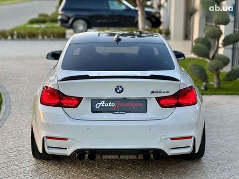 BMW M4 2018 - фото 19