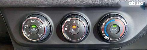 Toyota Corolla 2015 - фото 18