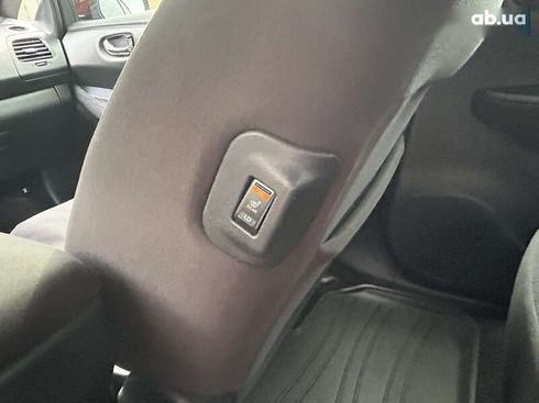 Nissan Leaf 2013 - фото 14