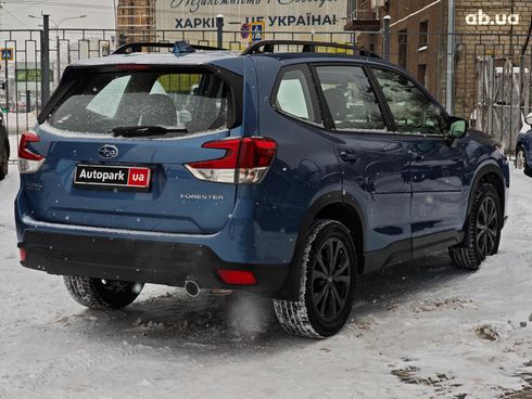 Subaru Forester 2023 синий - фото 10