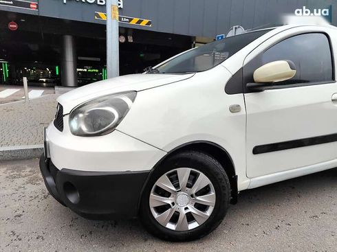 Geely GX-2 2013 - фото 5